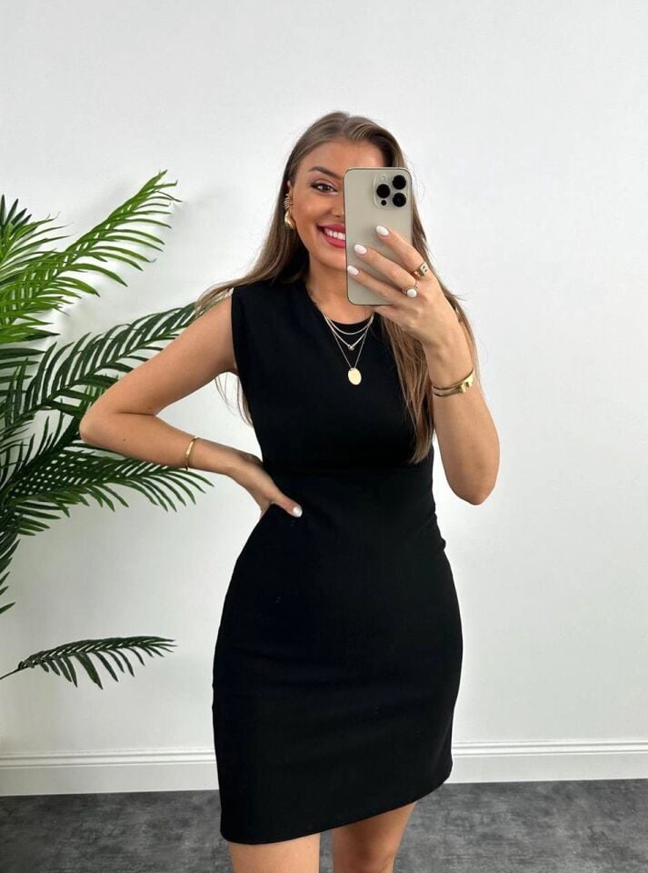 ZARA VATKALI ELBİSE
