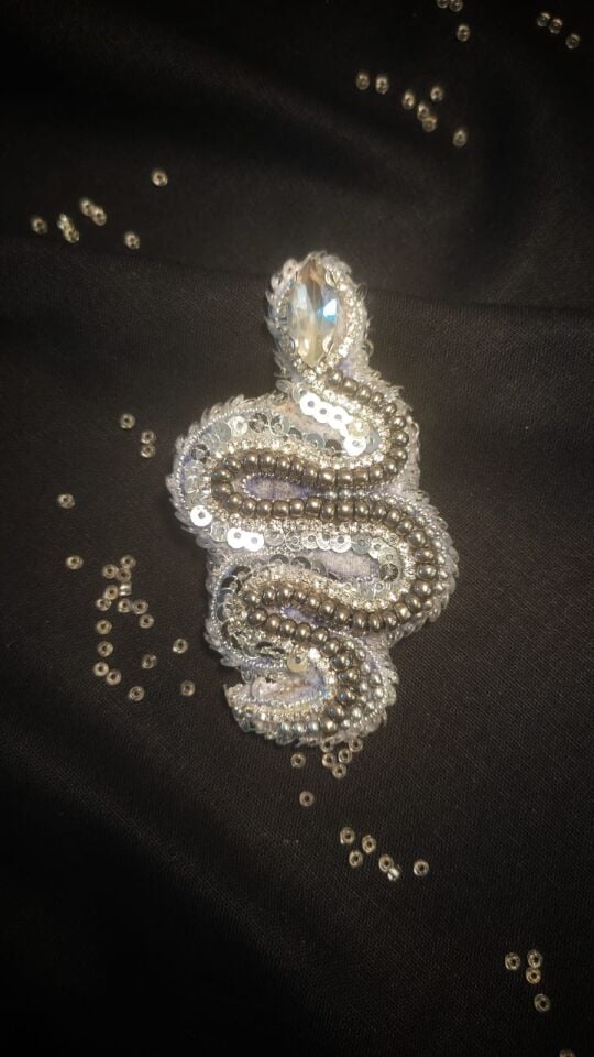 YILAN GÜMÜŞ YAKA BROŞ