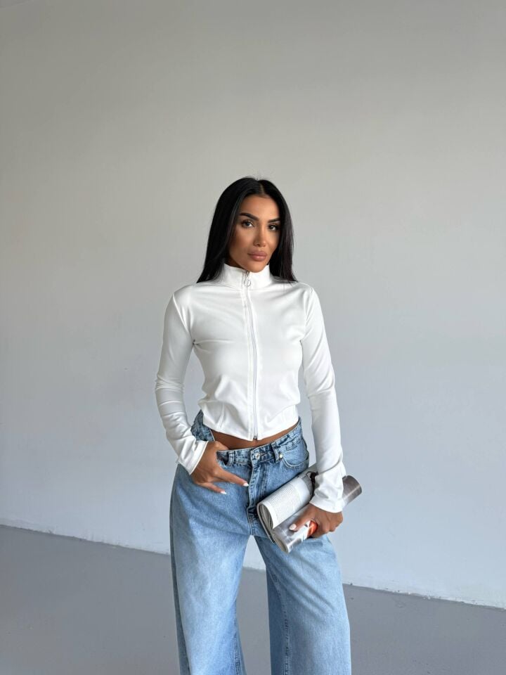 FERMUARLI PARMAK GEÇİRMELİ SWEATSHİR