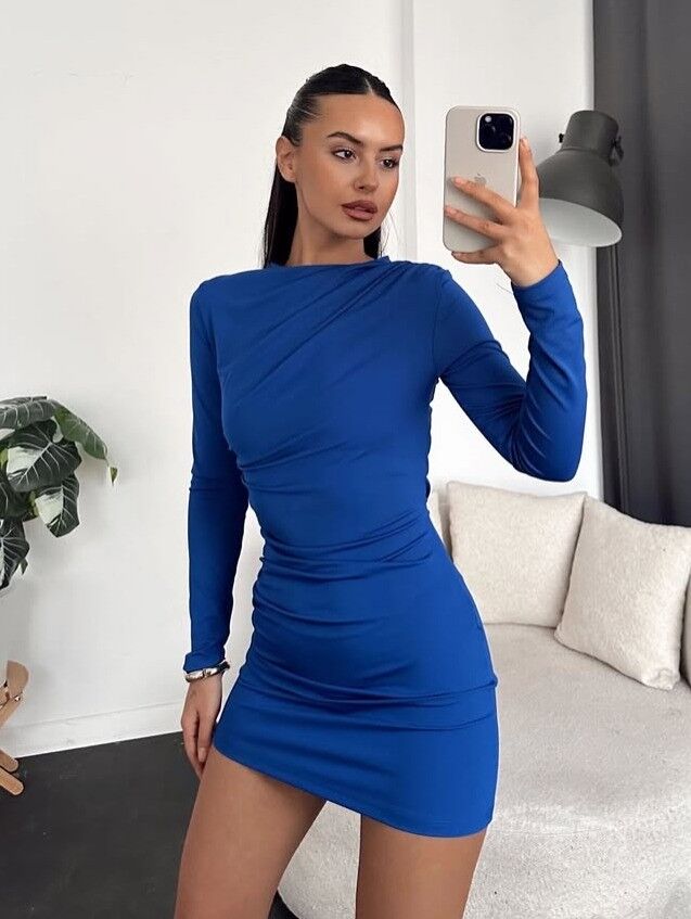 DALGIÇ KUMAŞ UZUN KOLLU KISA ELBİSE